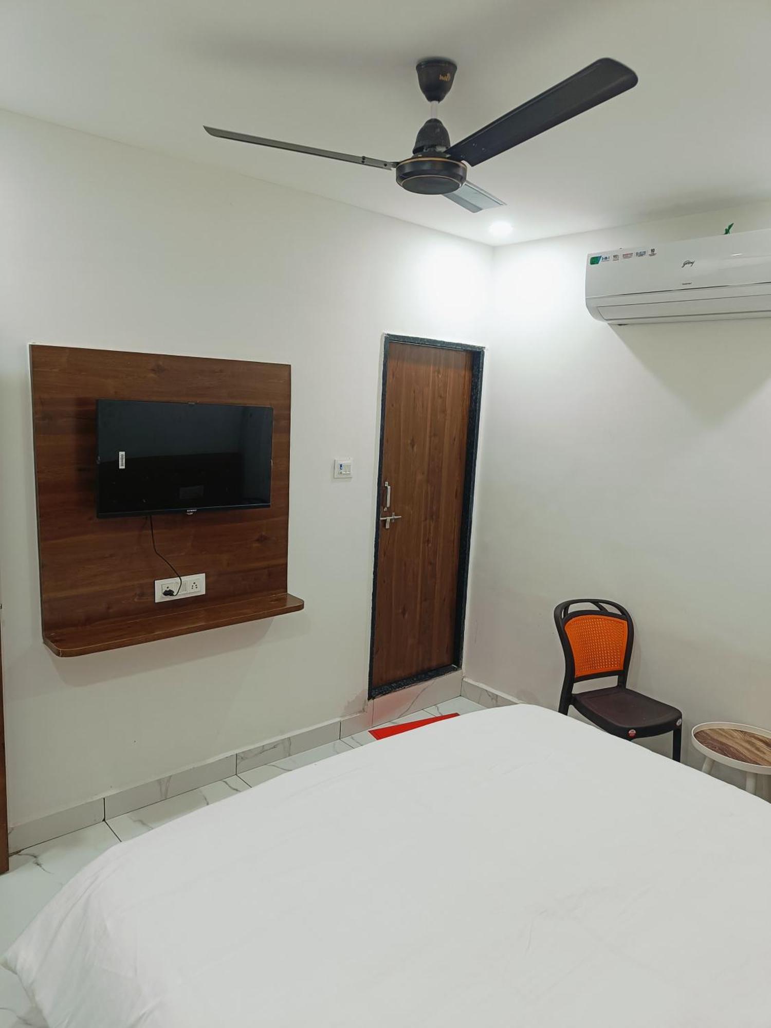 Hotel Shree Kedar Palace Ujjain Εξωτερικό φωτογραφία